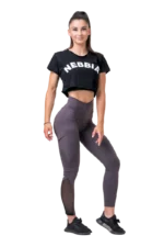 Nebbia Loose Fit & Sporty Crop Top S Topper